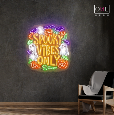 Panneau néon LED avec illustration Spooky Vibes Only
